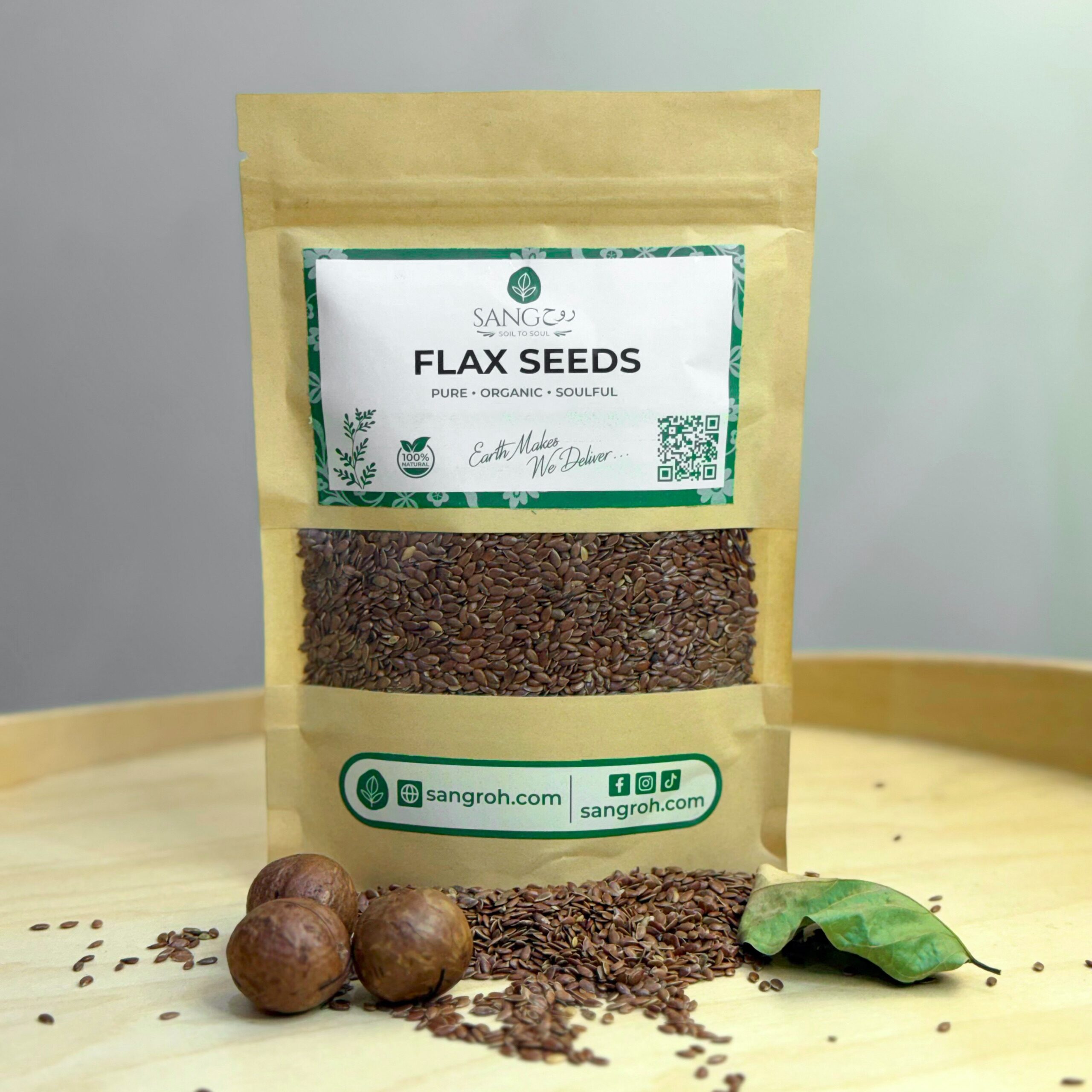 Pure organic flax seeds in resealable pouch with loose alsi seeds for digestion, omega-3 intake, and heart health